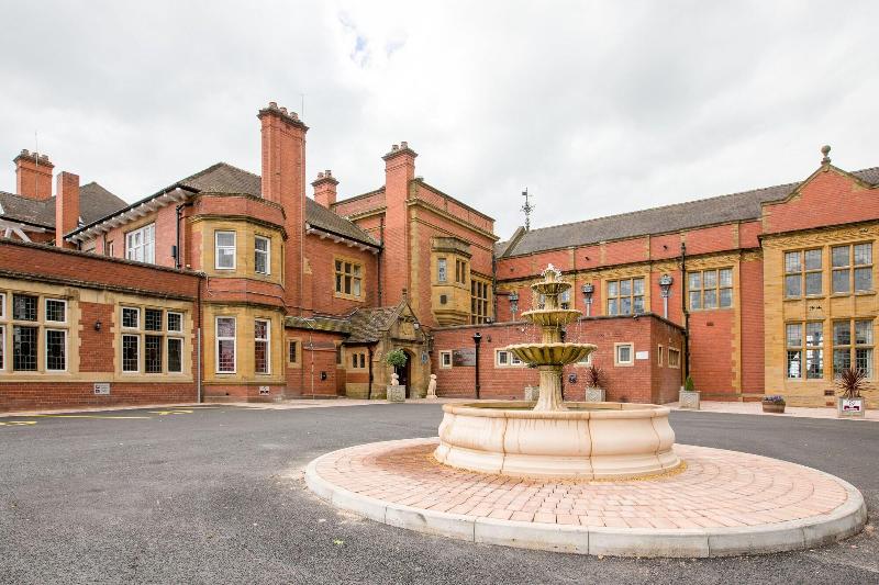 The Mount Hotel - Genel