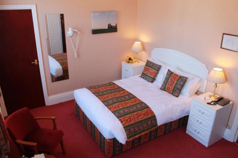 Saxonville Hotel - Oda