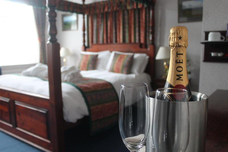 Saxonville Hotel - Oda