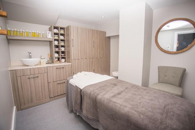Chichester Harbour Hotel and Spa - Aktivite