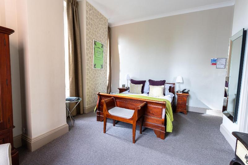 Chichester Harbour Hotel and Spa - Oda