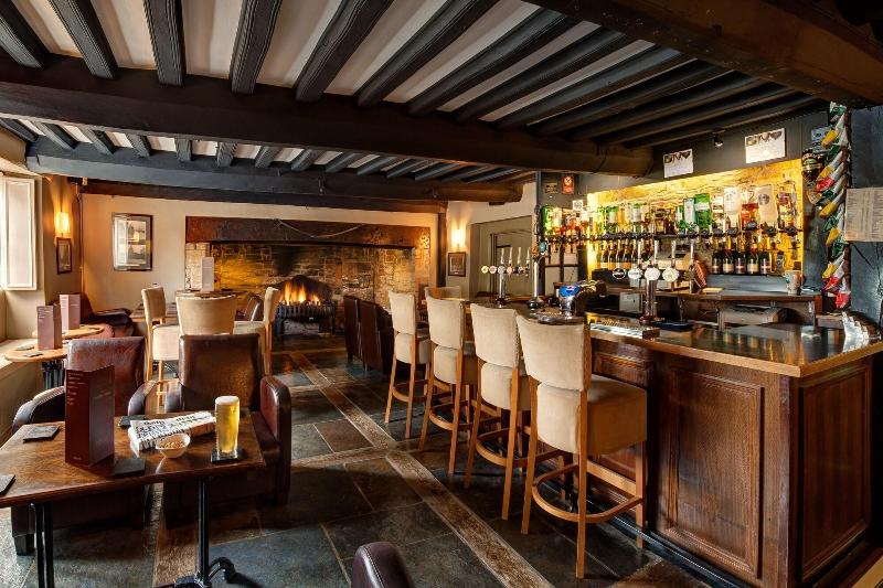Hollies Hotel - Bar
