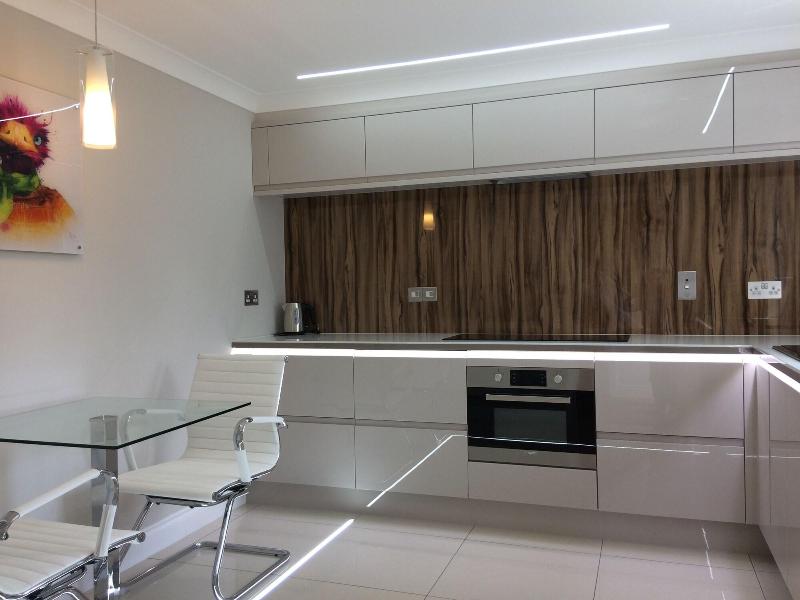 Hollies Hotel - Oda