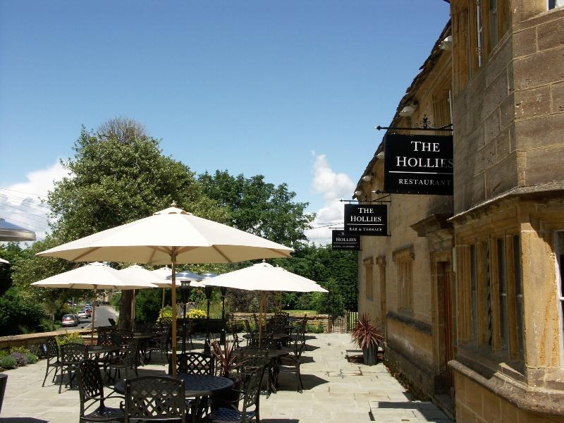 Hollies Hotel - Oda