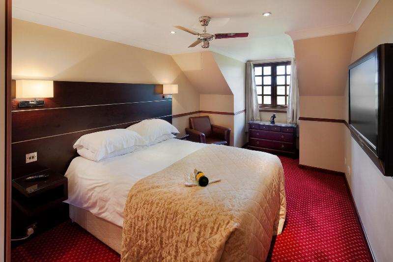 Hollies Hotel - Oda