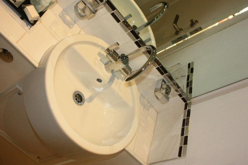 Annandale Arms Hotel - Oda