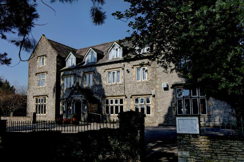 Stonecross Manor Hotel - Genel