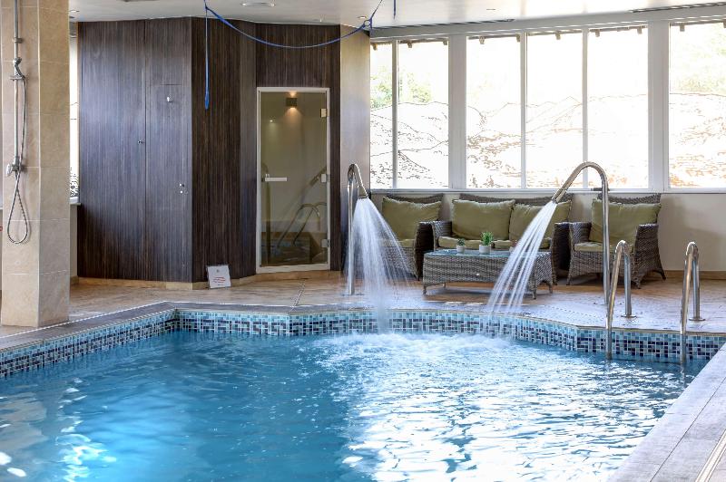 Stonecross Manor Hotel - Havuz
