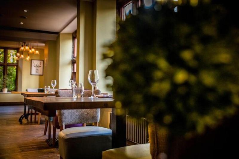 Stonecross Manor Hotel - Restoran