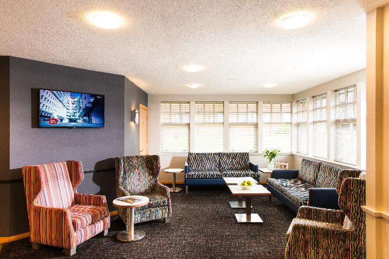 Leonardo Inn Aberdeen Airport - Lobi