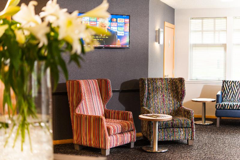 Leonardo Inn Aberdeen Airport - Lobi