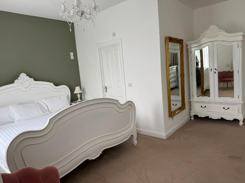 Heath Cottage Hotel - Oda