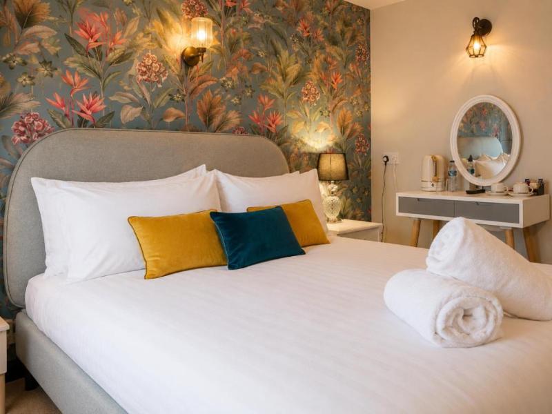 Heath Cottage Hotel - Oda