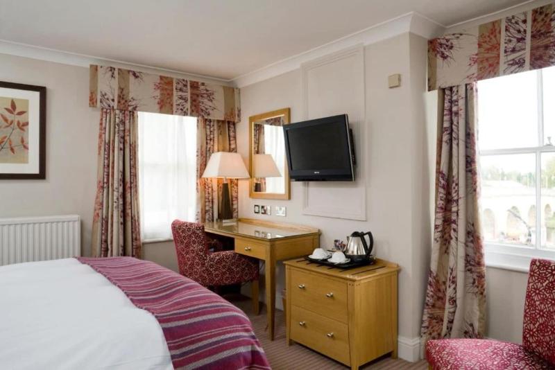 Thames Riviera Hotel Sure Hotel Collection by BW - Oda