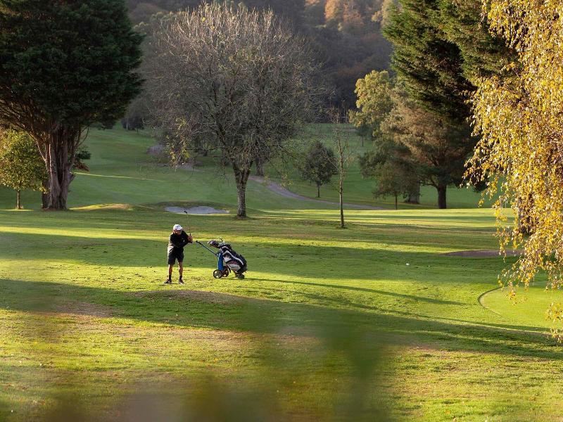 Elfordleigh Hotel Golf and Leisure Club - Aktivite