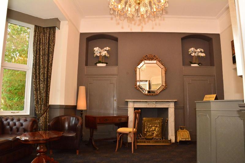 Mill House Hotel - Lobi