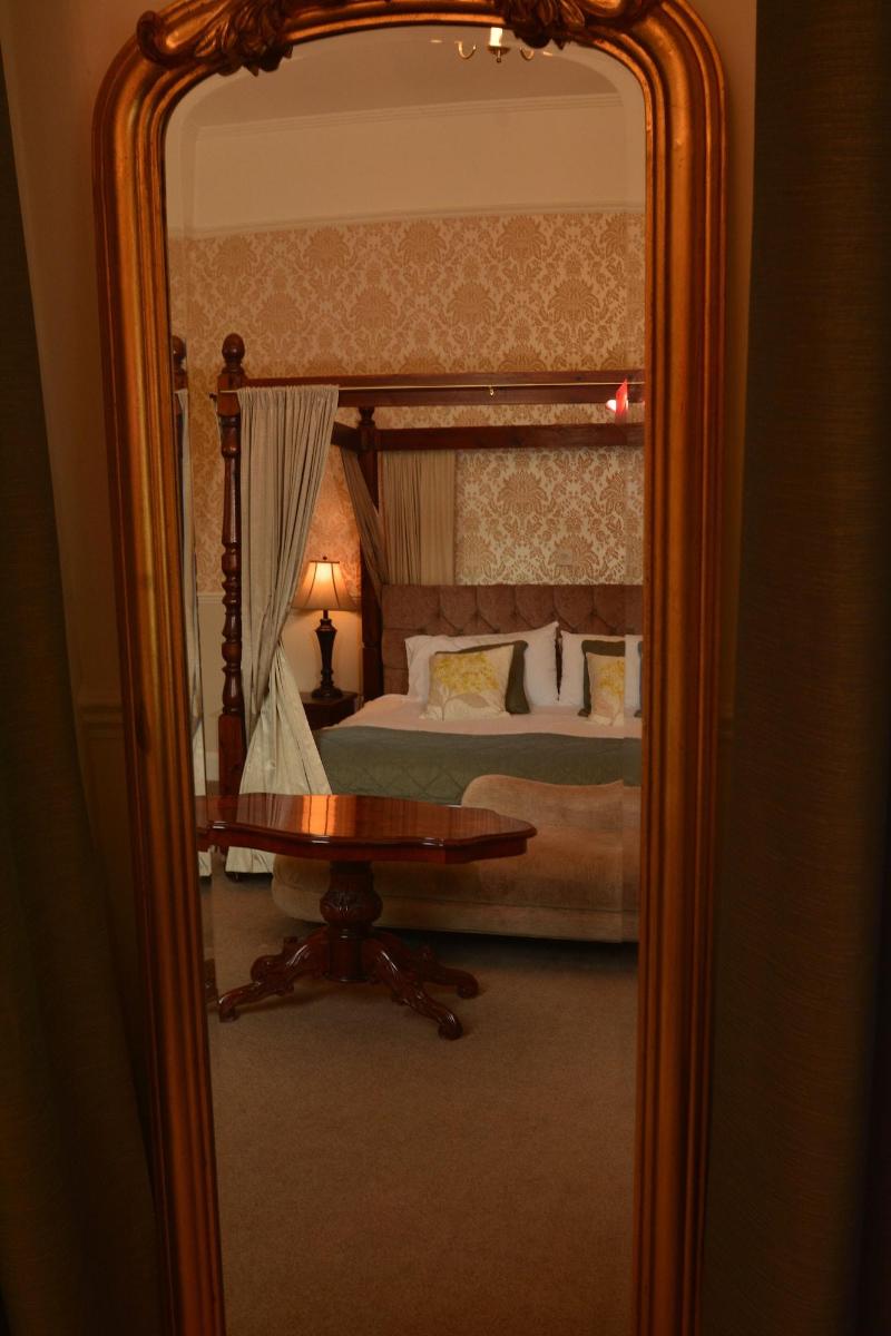 Mill House Hotel - Oda