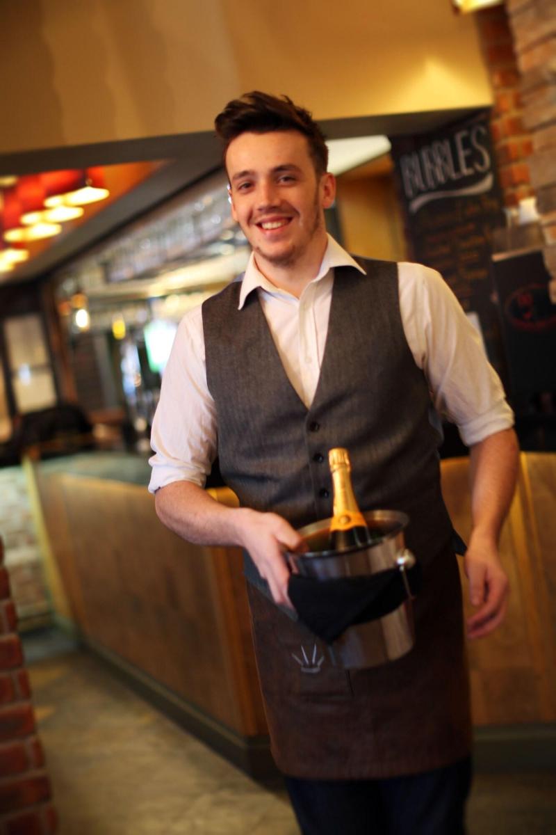 The Crown Hotel - Bar
