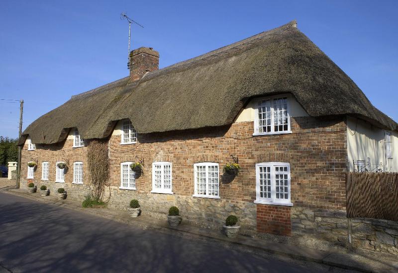 Yalbury Cottage   Restaurant - Genel