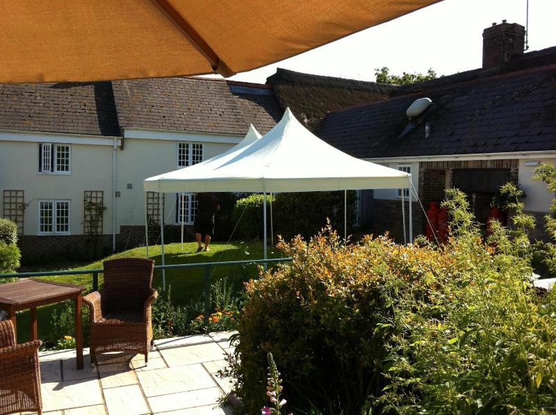 Yalbury Cottage   Restaurant - Oda