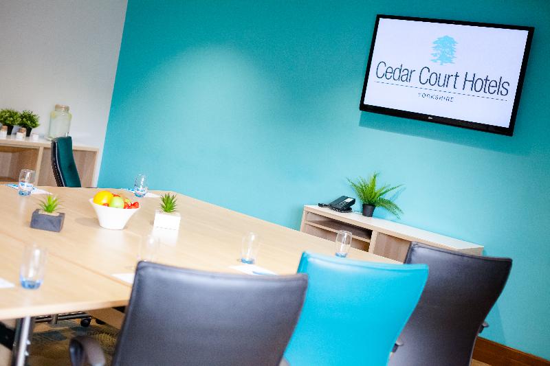 Cedar Court Huddersfield - Toplantı