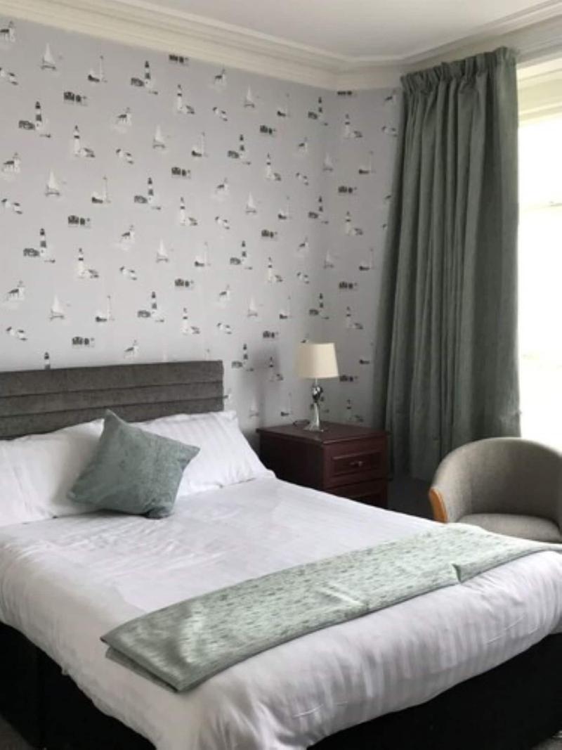 Clarendon Hotel - Oda
