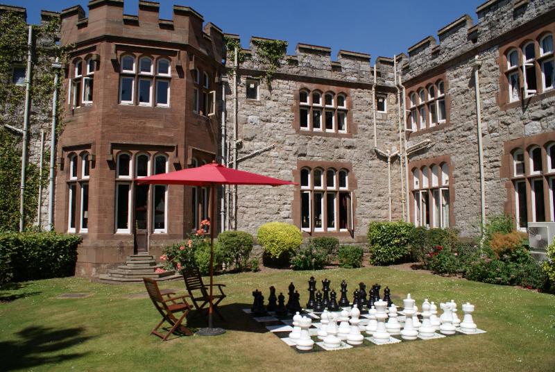 Ruthin Castle Hotel & Spa - Genel