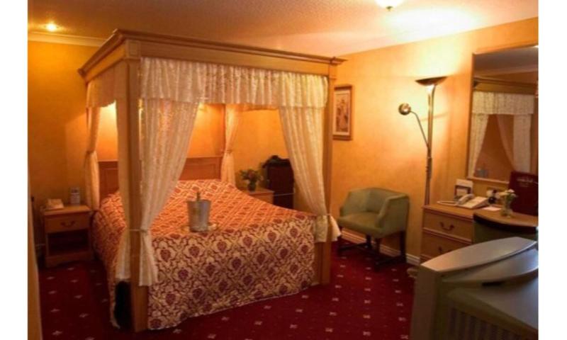Wainstones Hotel - Oda