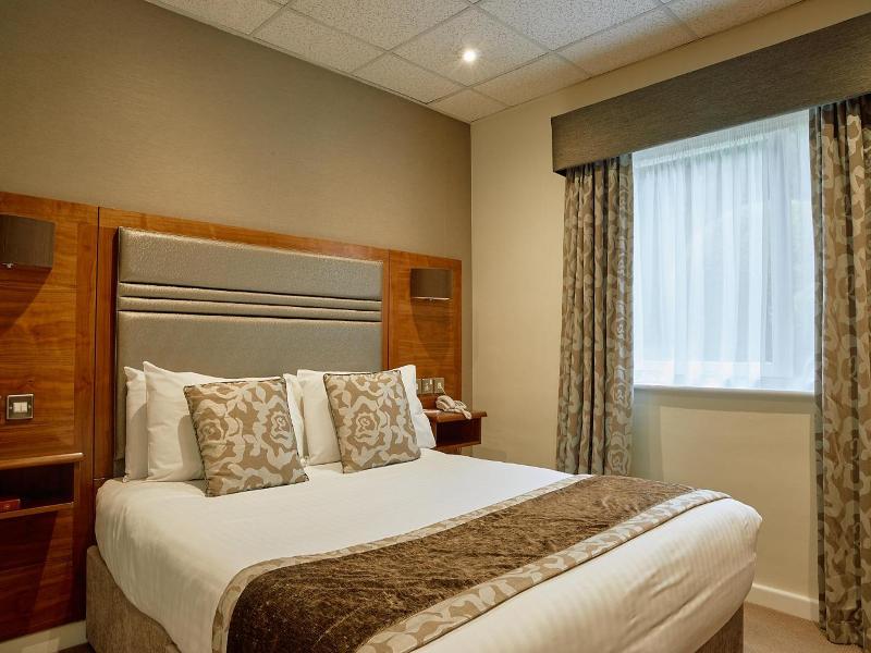 Briar Court Hotel - Genel