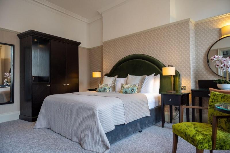 Queen s Hotel - Oda