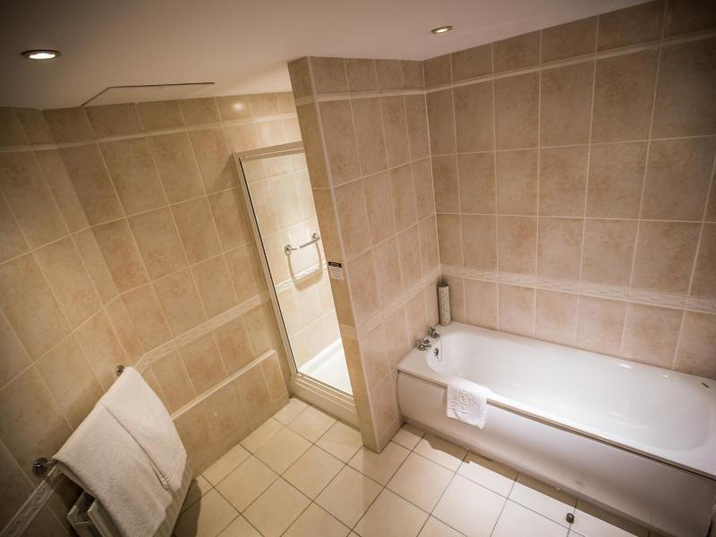 Queen s Hotel - Oda