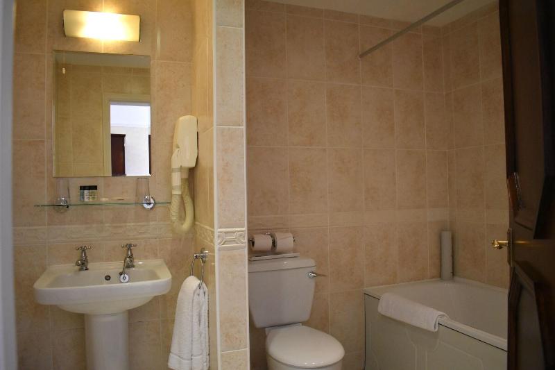 Queen s Hotel - Oda