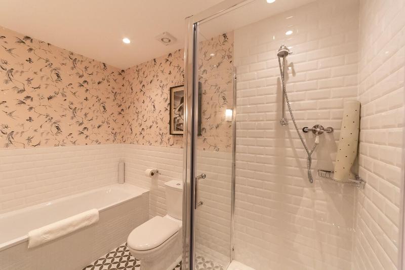 Queen s Hotel - Oda