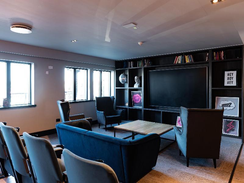 Village Hotel Birmingham Walsall - Bar
