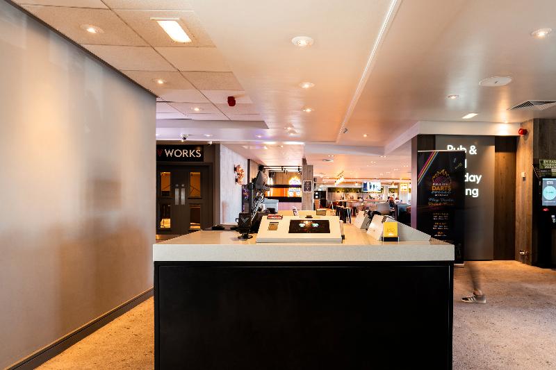 Village Hotel Birmingham Walsall - Lobi
