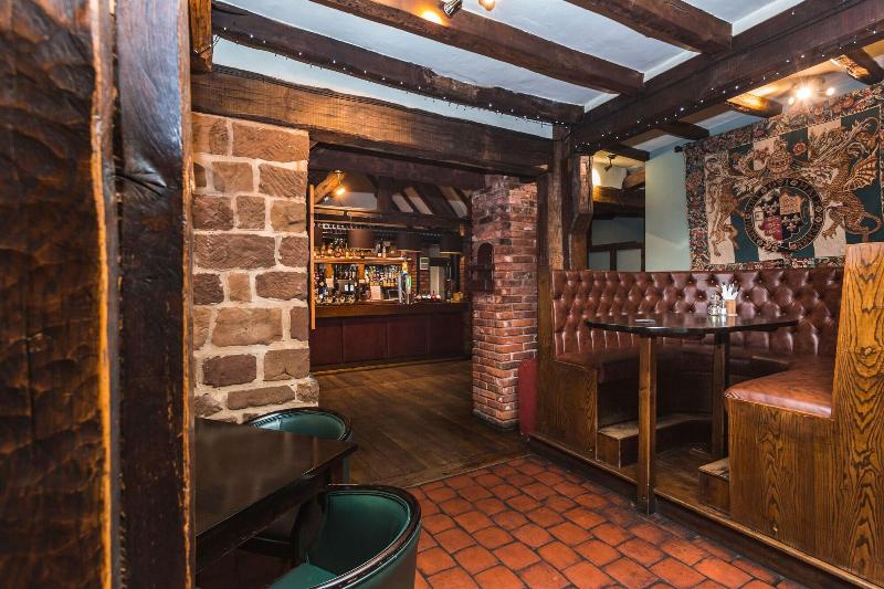 Moat House  Hotel (Acton Trussell) - Bar