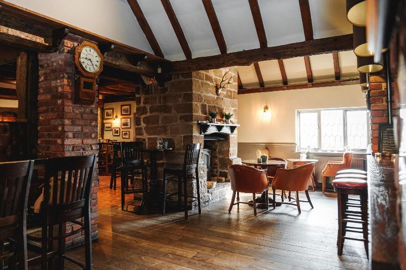 Moat House  Hotel (Acton Trussell) - Lobi