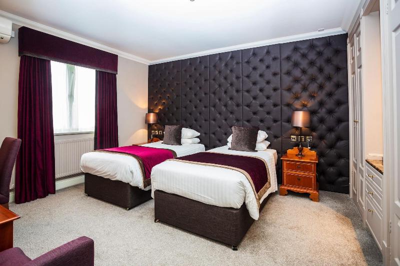 Moat House  Hotel (Acton Trussell) - Oda