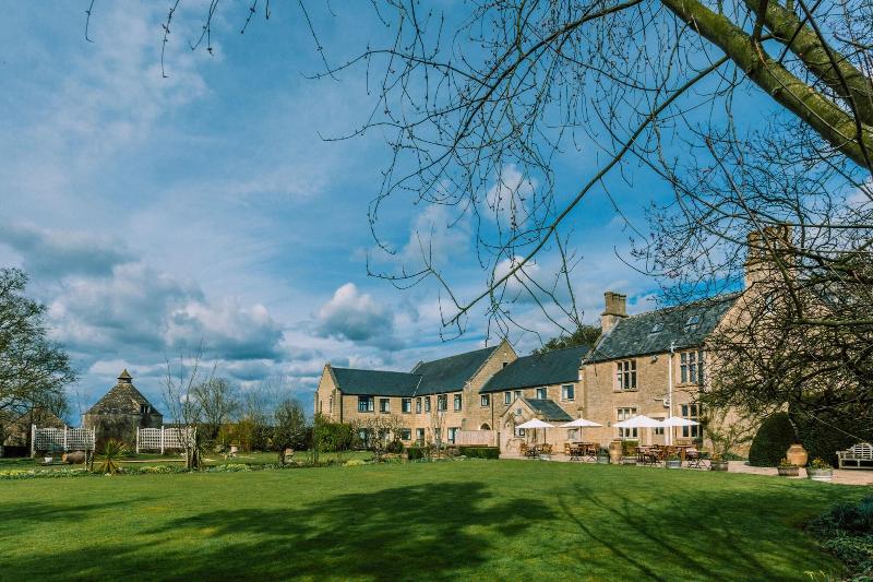 Stanton Manor Hotel - Genel