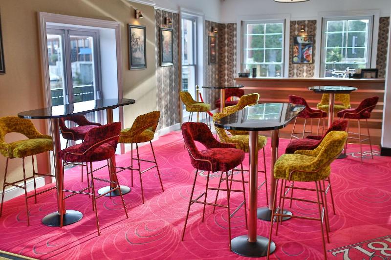 Royal Exeter Hotel - Bar