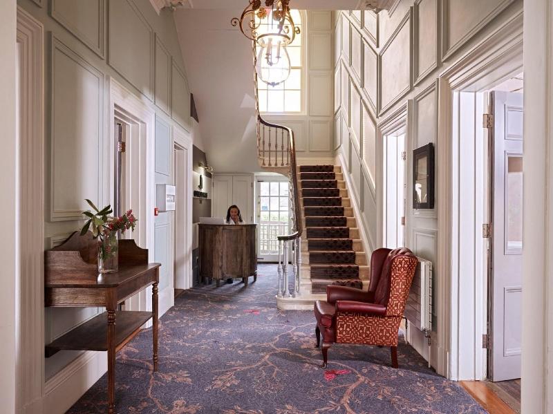 Cotswold Grange - Lobi