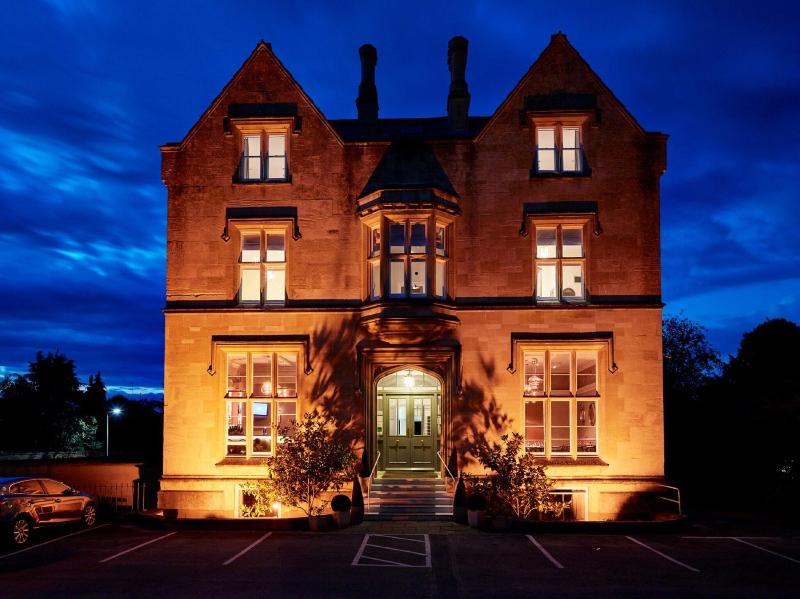 Cotswold Grange - Genel