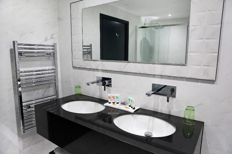 Denham Grove Hotel - Oda