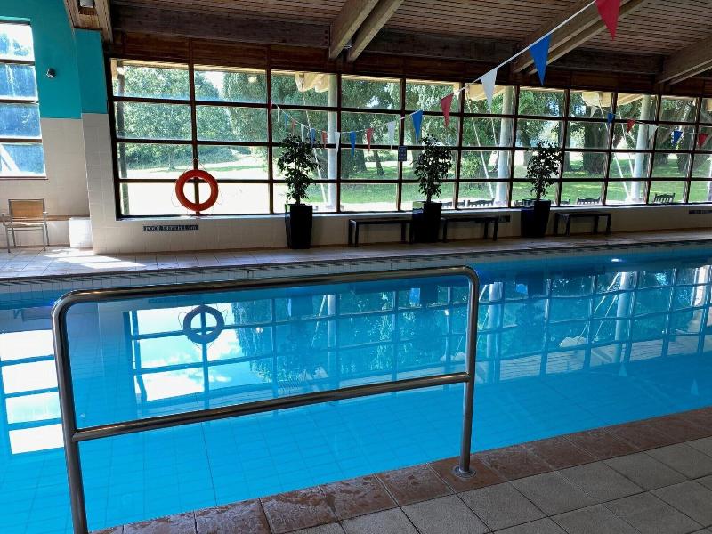 Denham Grove Hotel - Havuz
