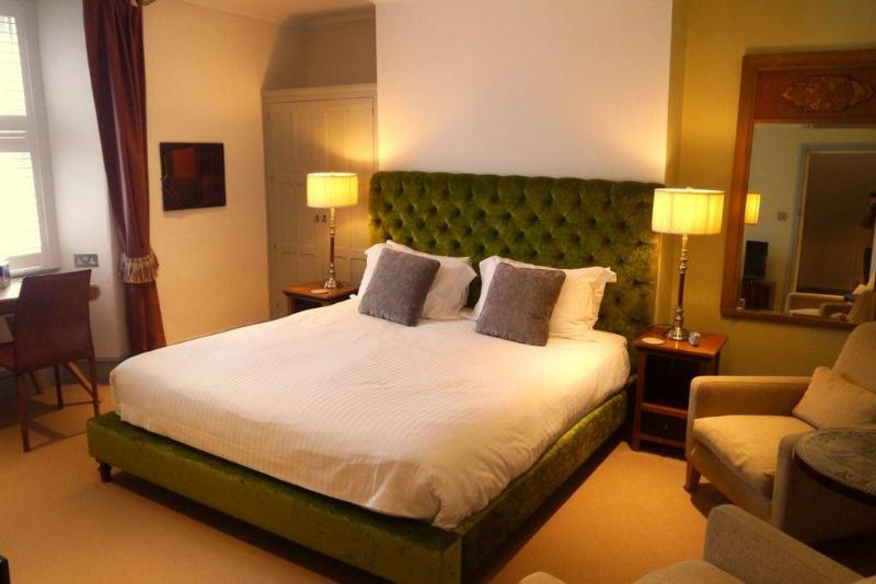 Browns Hotel - Oda