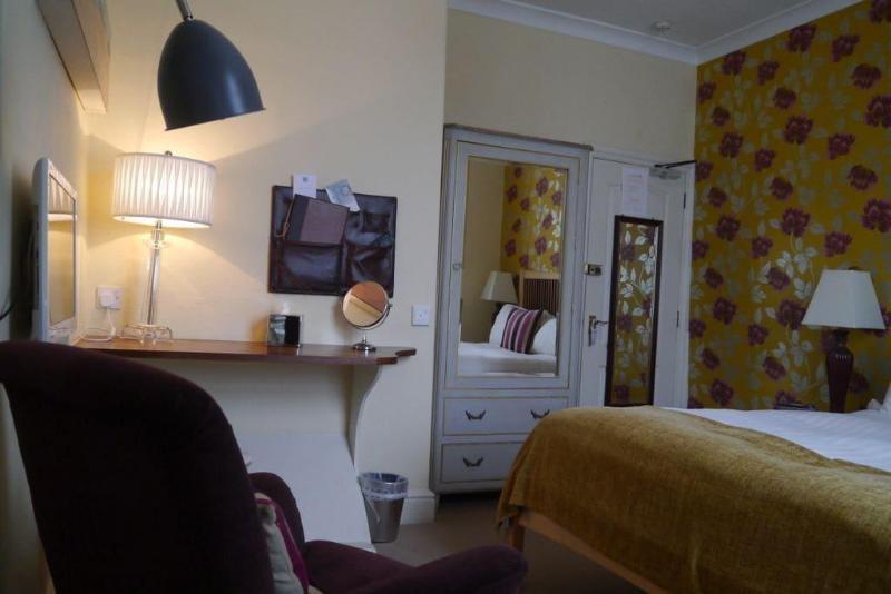 Browns Hotel - Oda