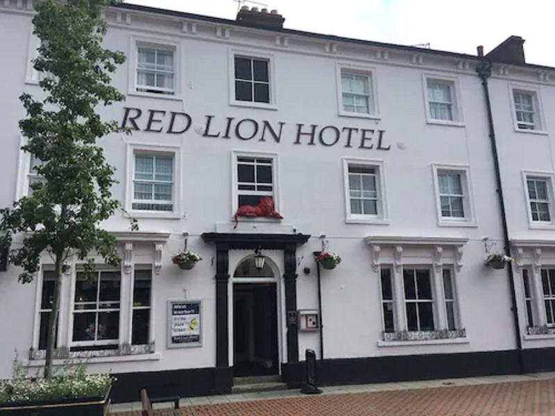 The Red Lion Hotel - Genel