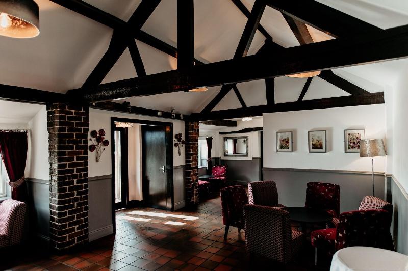 Oak Farm Hotel (M6 J12) - Lobi