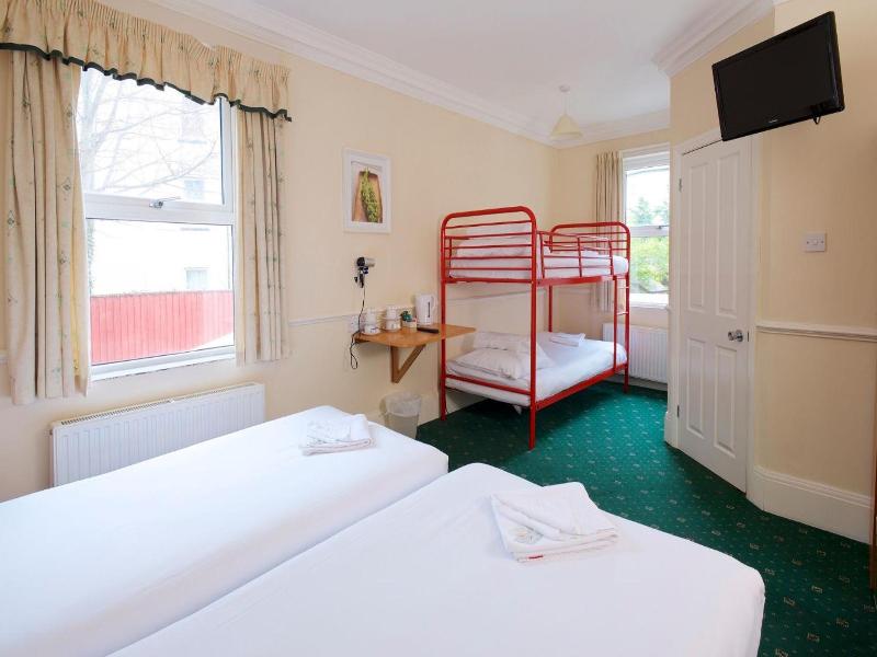 The Maemar Hotel - Oda