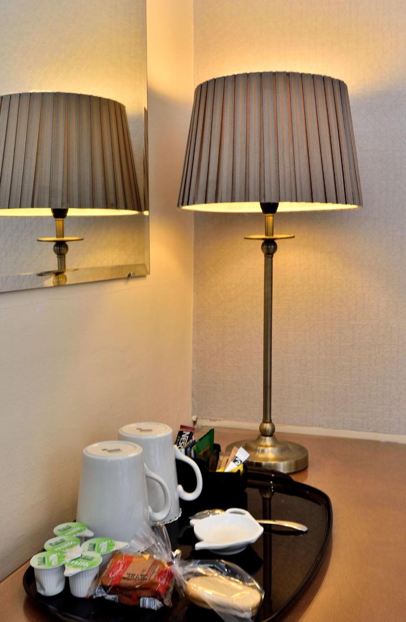 Queens Court Hotel - Oda